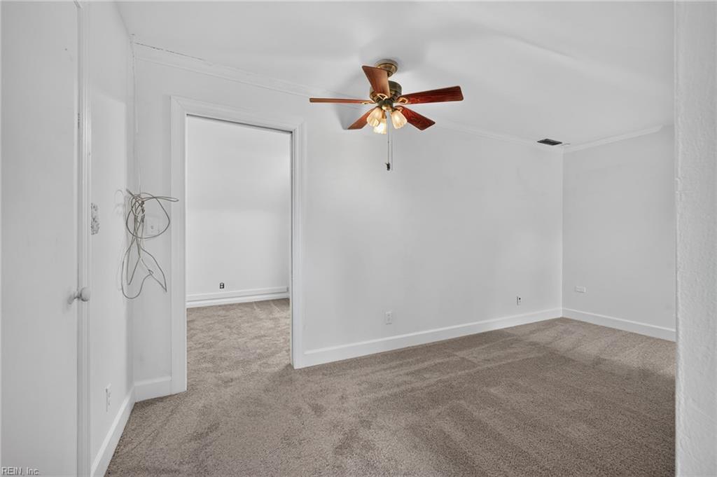 6013 S River Rd Property Photo 32