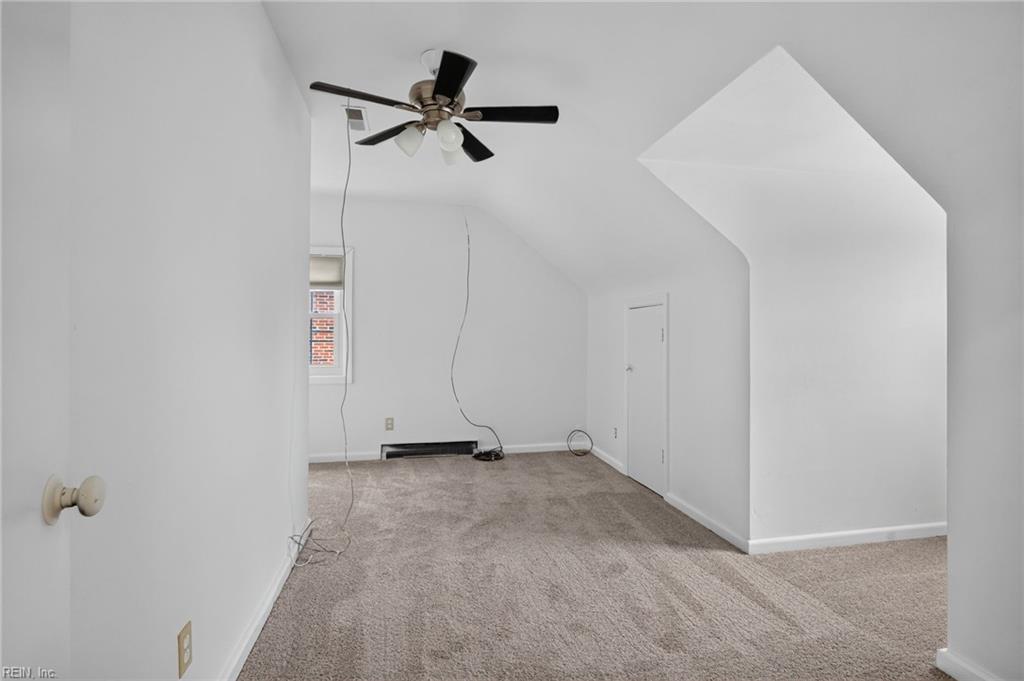 6013 S River Rd Property Photo 35
