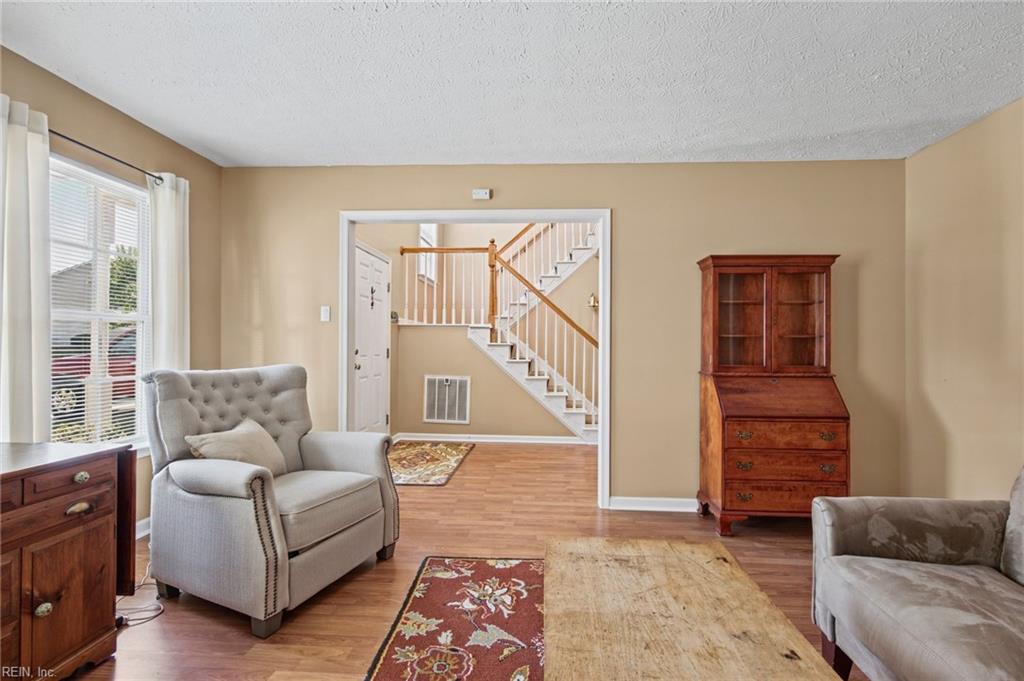 4643 Sir Gilbert Loop Property Photo 10