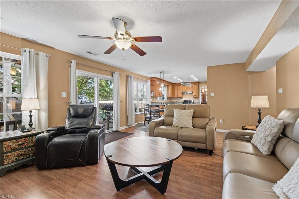 4643 Sir Gilbert Loop Property Photo 18