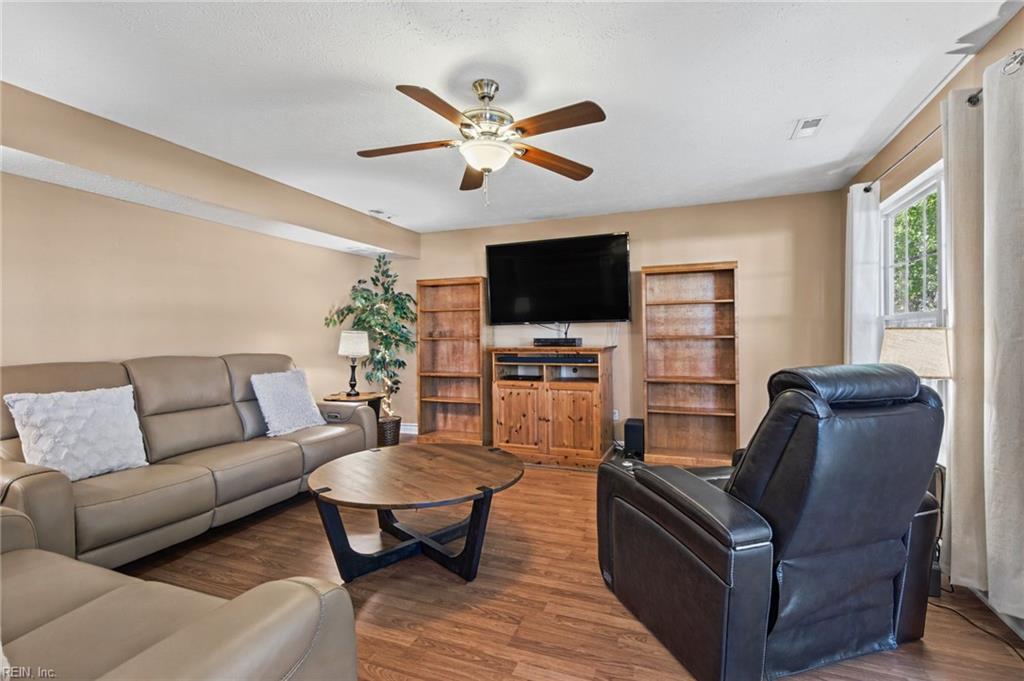 4643 Sir Gilbert Loop Property Photo 19