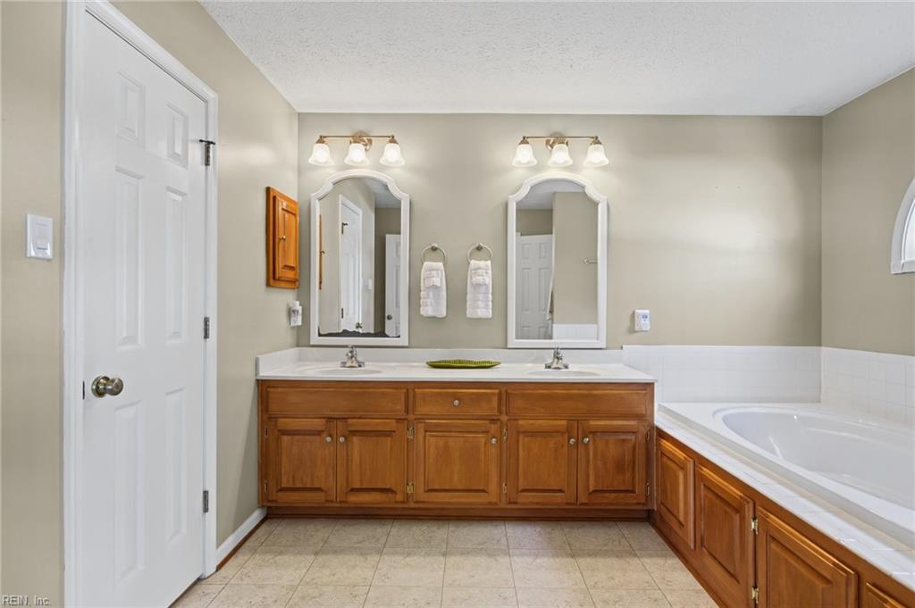 4643 Sir Gilbert Loop Property Photo 24
