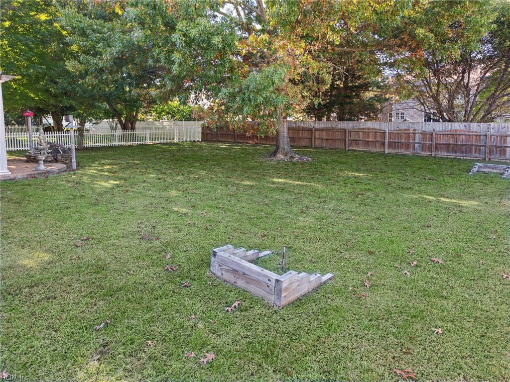 4643 Sir Gilbert Loop Property Photo 41