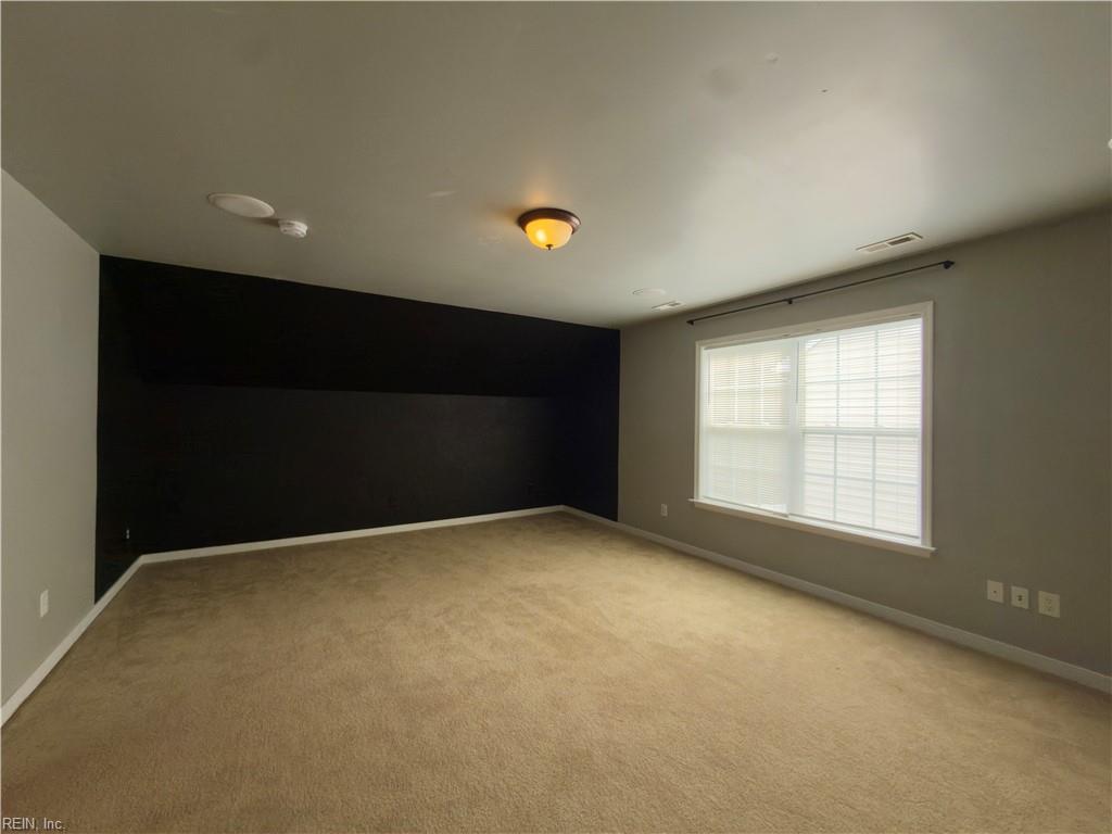 302 Corvette Dr Property Photo 23