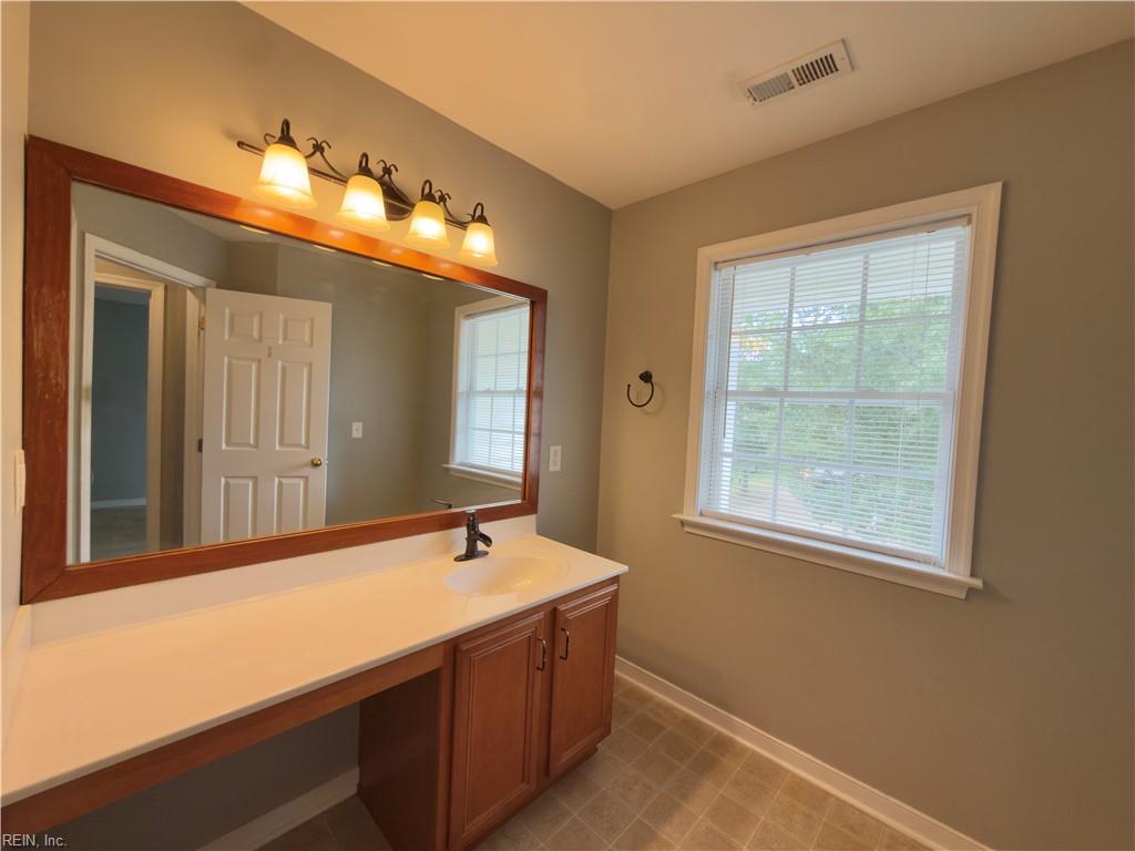 302 Corvette Dr Property Photo 29