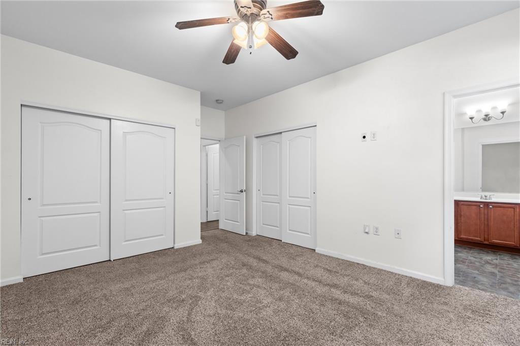 932 Southmoor Dr Property Photo 12