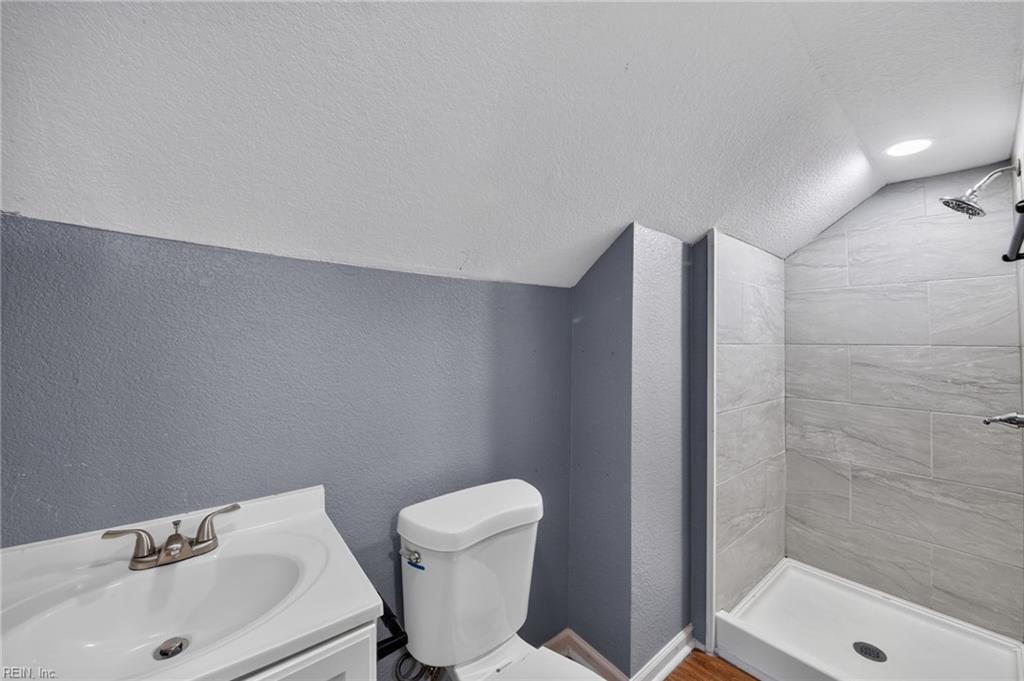 2202 Willow Wood Dr Property Photo 20