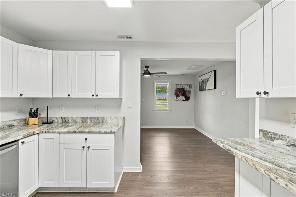1556 Whaleyville Blvd Property Photo 10