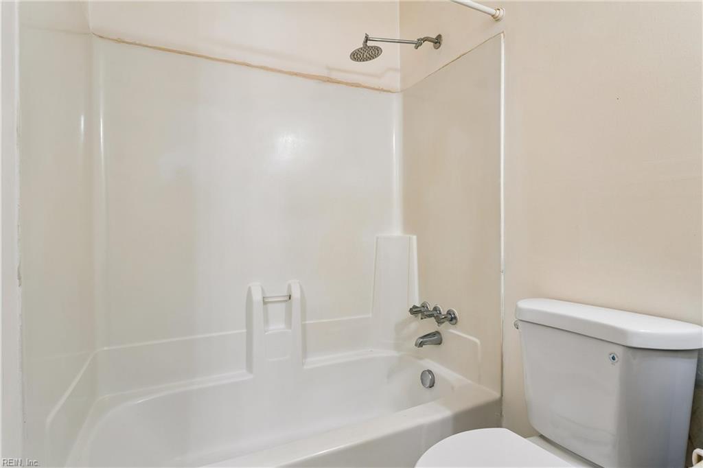 120 Sabre Dr Property Photo 37