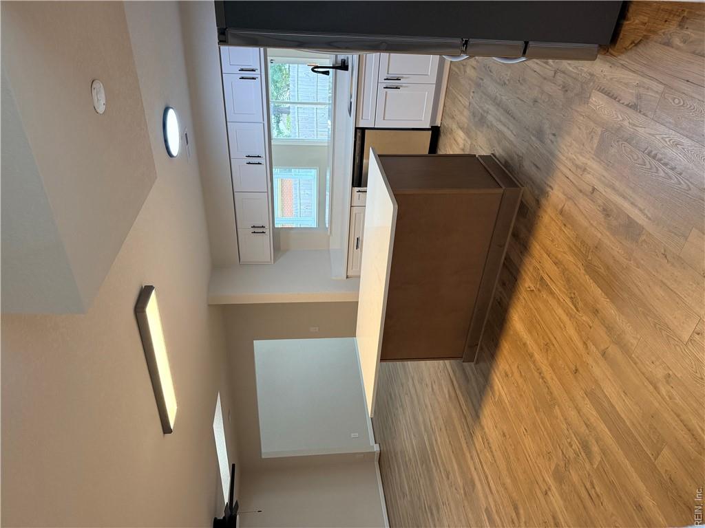 1509 Chessington Ct Property Photo 5