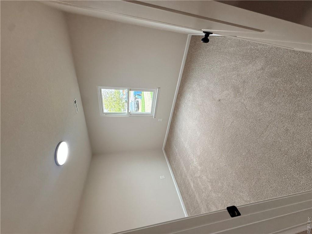 1509 Chessington Ct Property Photo 16