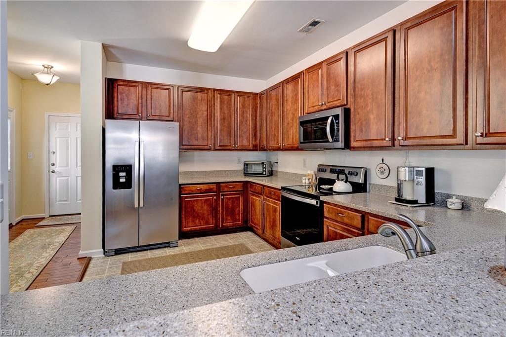 4516 Beacon Hill Dr Dr Property Photo 12