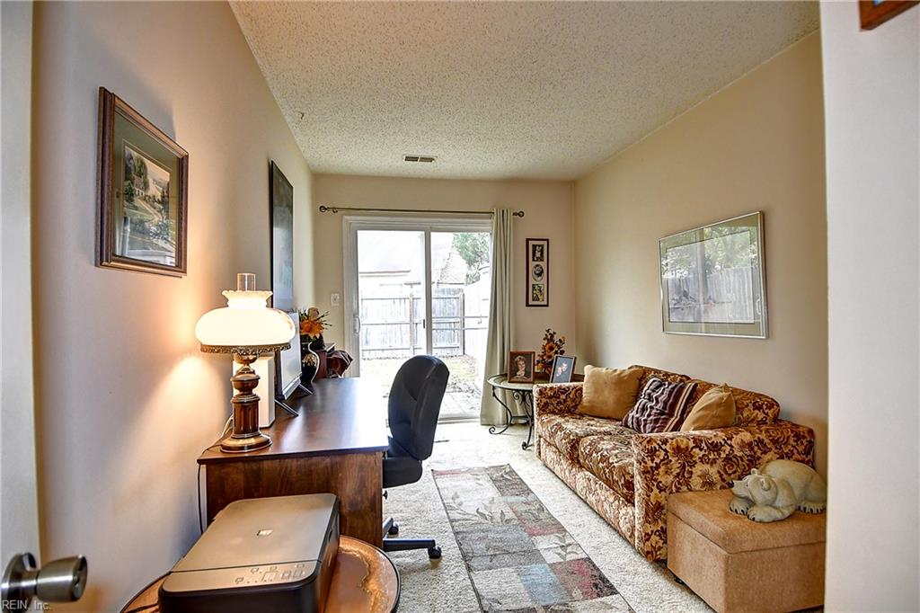 4208 Macarthur Rd Property Photo 16