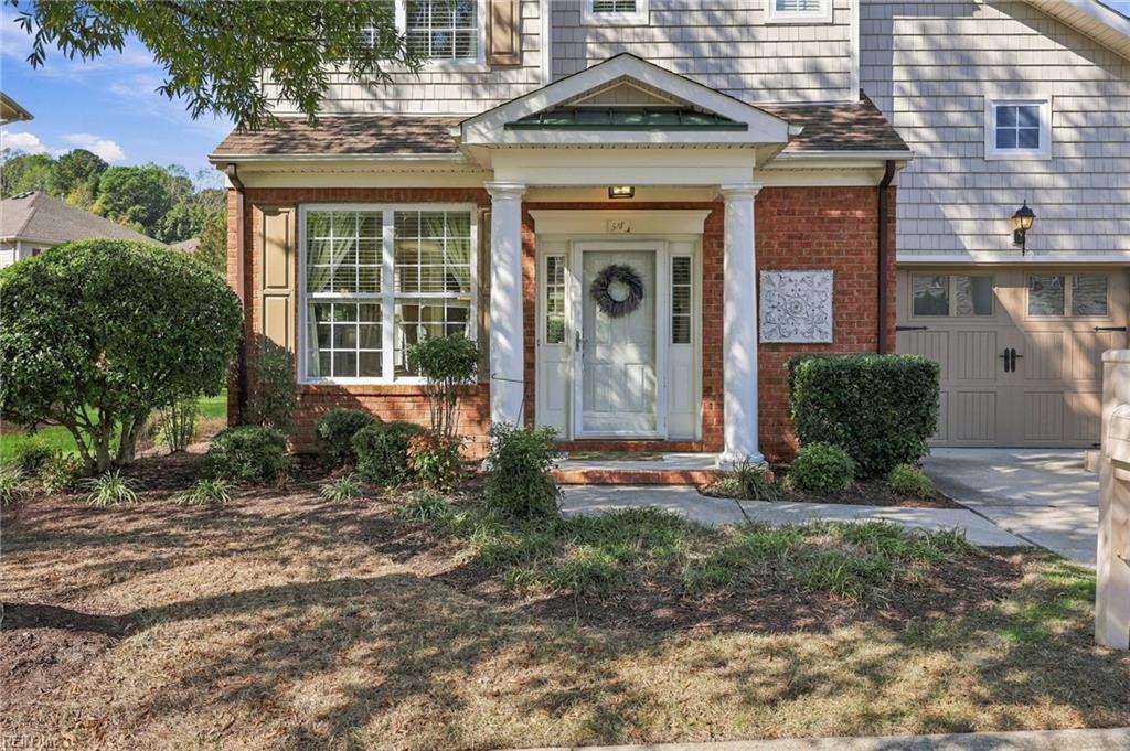 518 Silk Tree Ln Property Photo 2