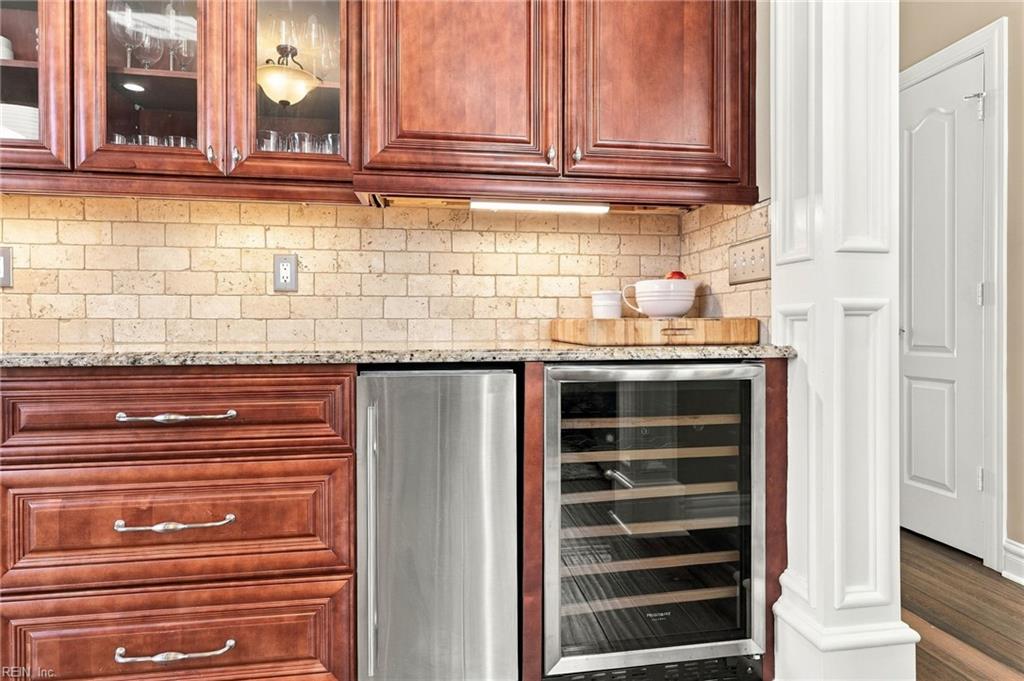 518 Silk Tree Ln Property Photo 15