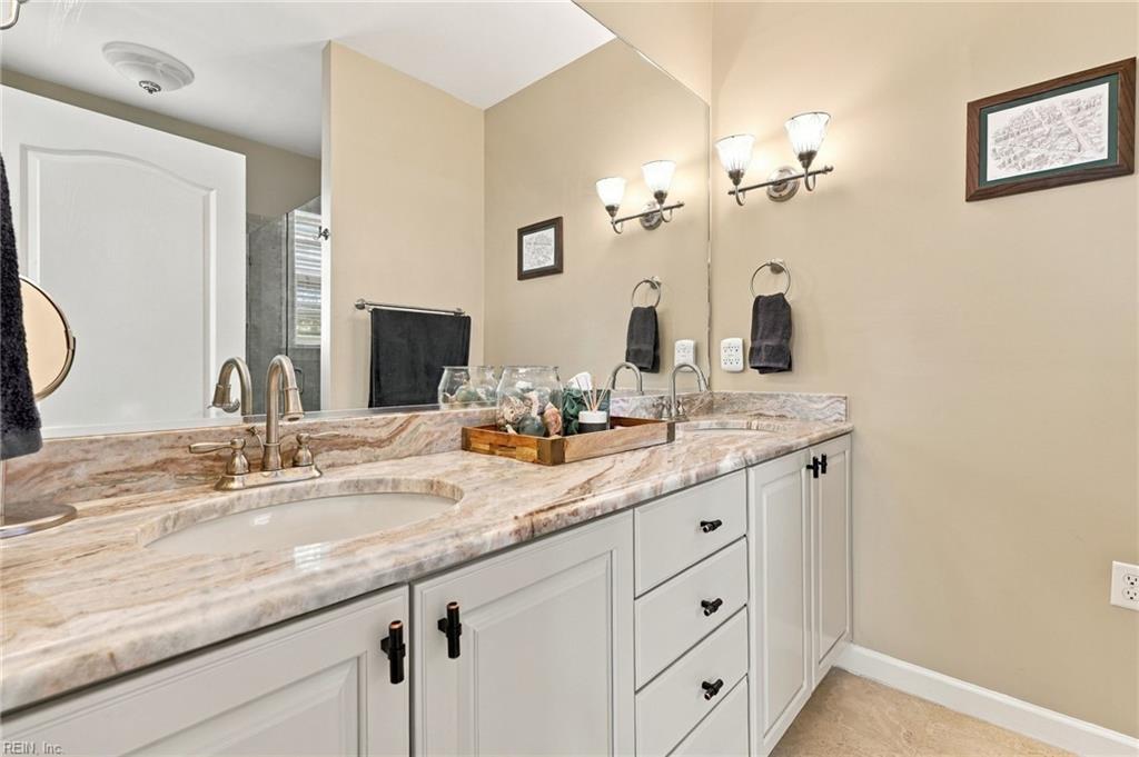 518 Silk Tree Ln Property Photo 20