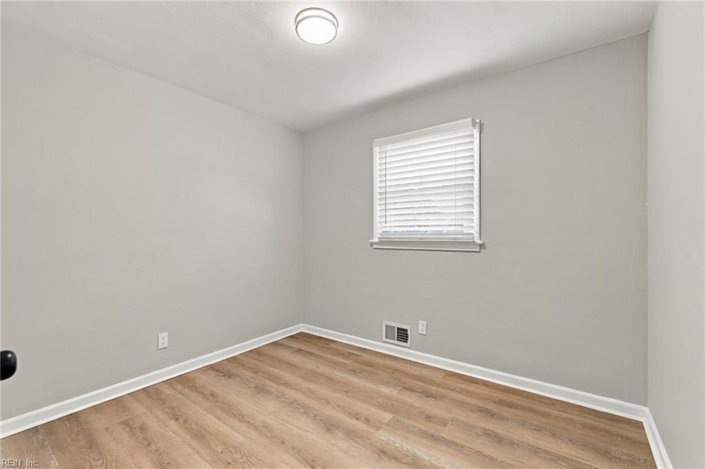426 Mohican Dr Property Photo 16