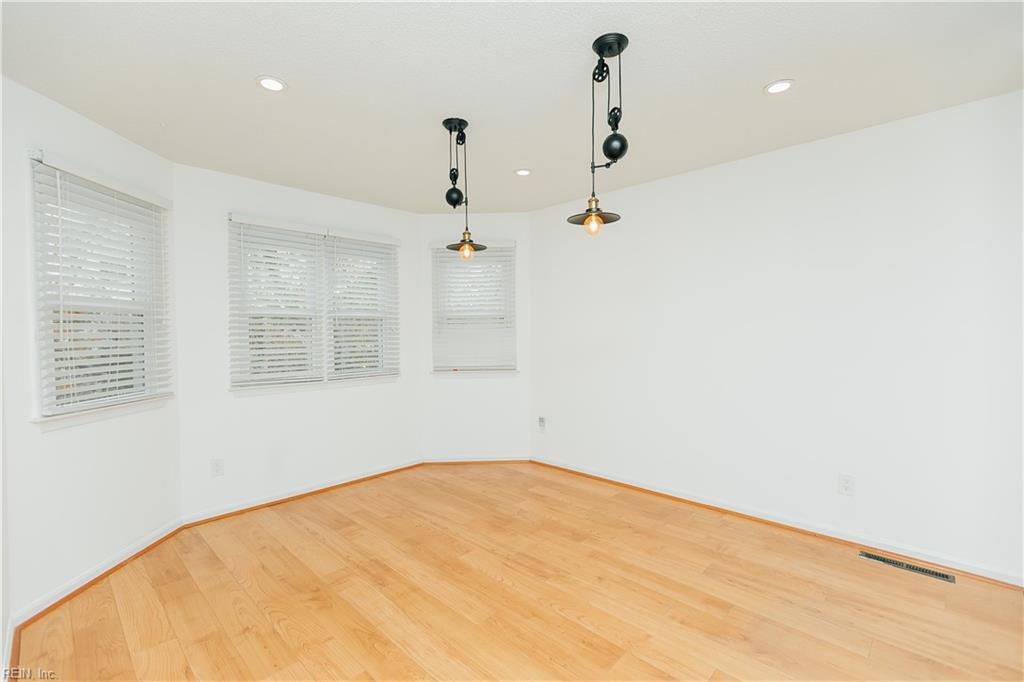 808 Baltic Walk Property Photo 25