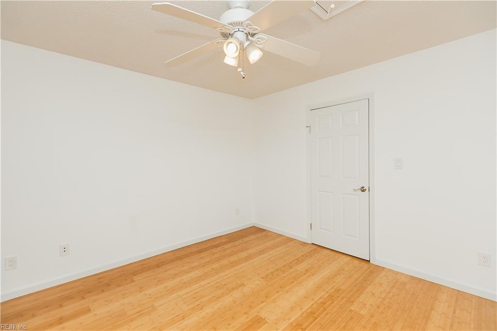 808 Baltic Walk Property Photo 31