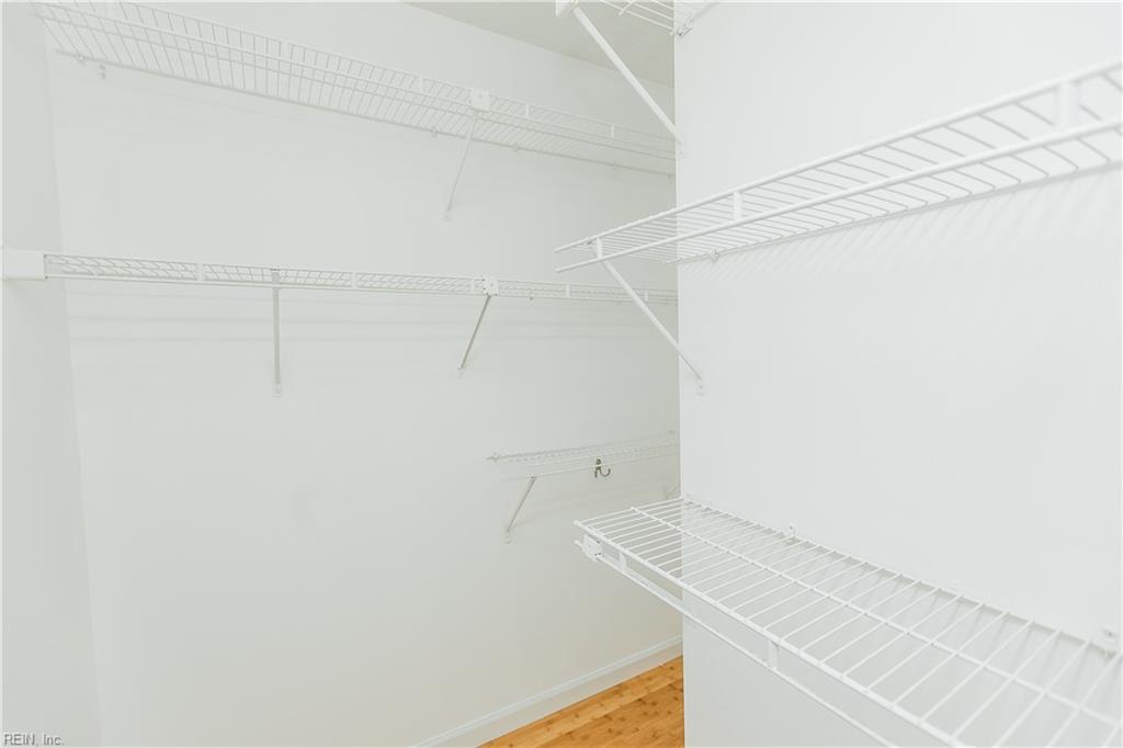 808 Baltic Walk Property Photo 33