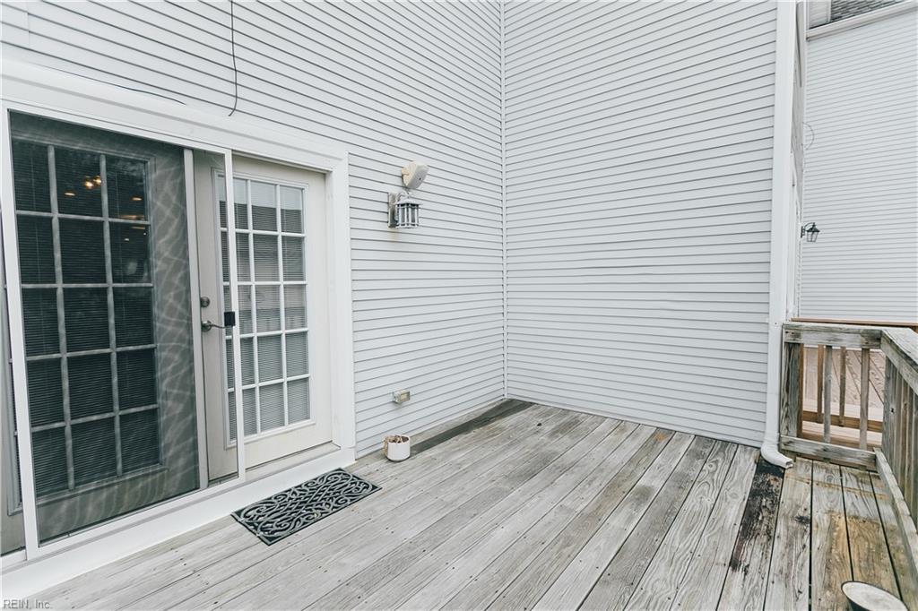 808 Baltic Walk Property Photo 47