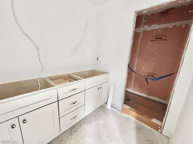 813 Mullen Rd Property Photo 5