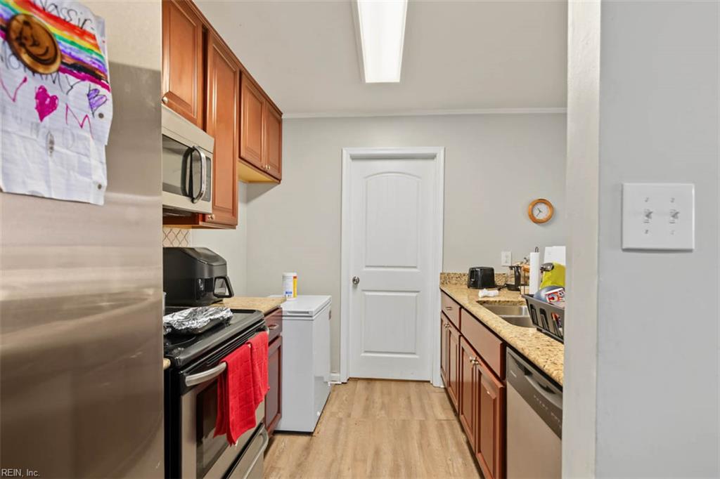 600 Crows Nest Ct Property Photo 9