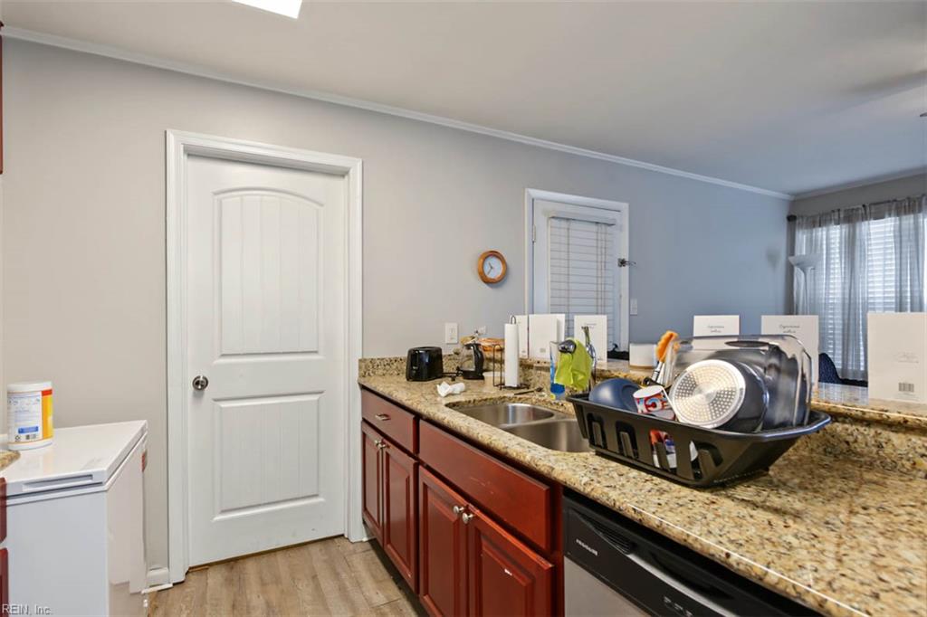 600 Crows Nest Ct Property Photo 10