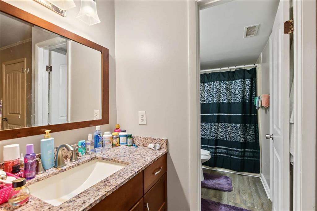 600 Crows Nest Ct Property Photo 16
