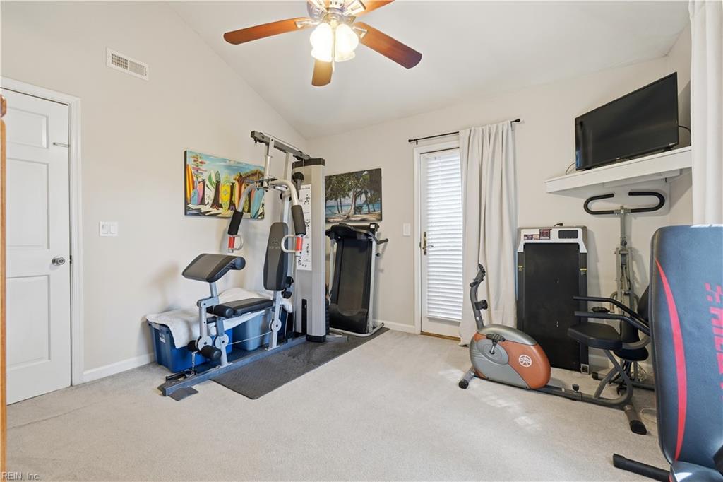 2505 Las Corrales Ct Property Photo 28