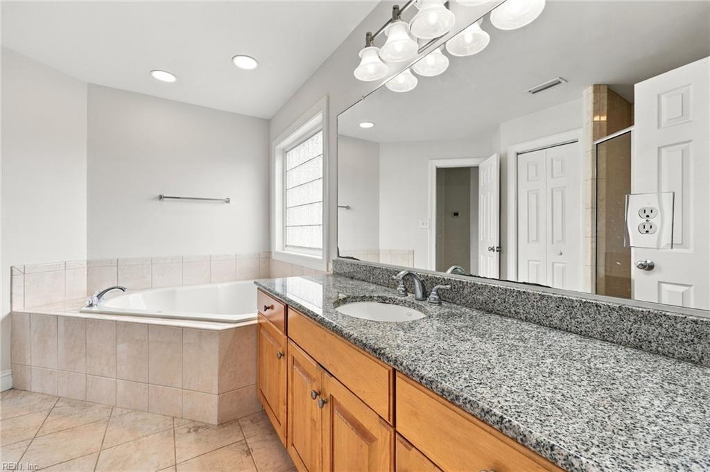 1123 Arlynn Ln Property Photo 20