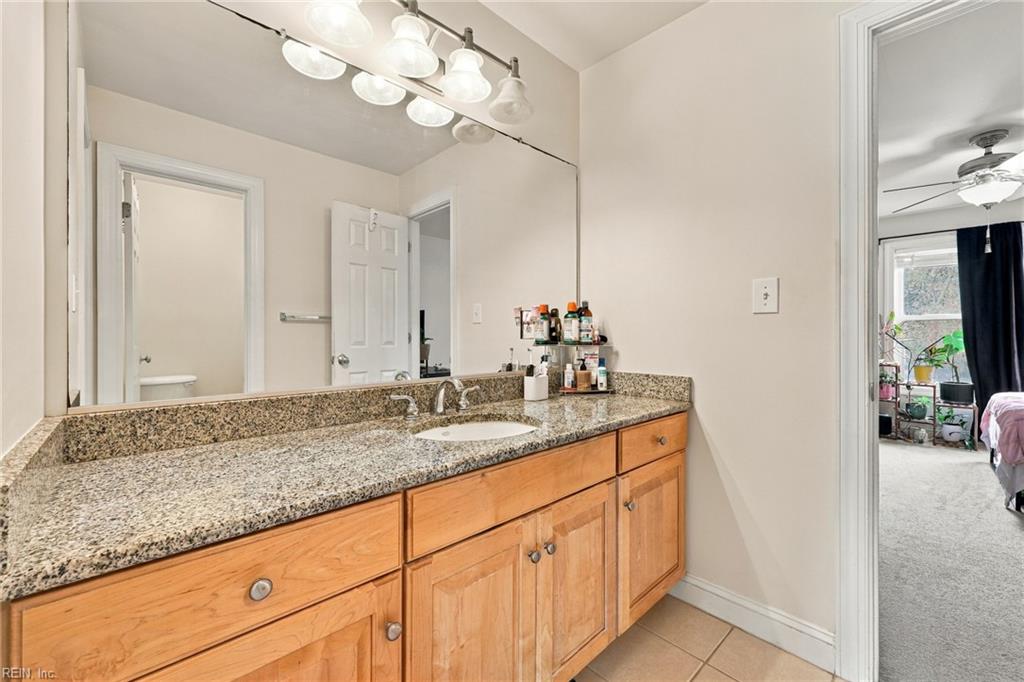 1123 Arlynn Ln Property Photo 25