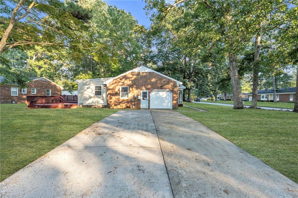 4116 Emberhill Ln Property Photo 2