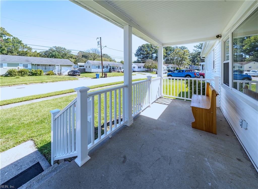 2900 Rodgers St Property Photo 4