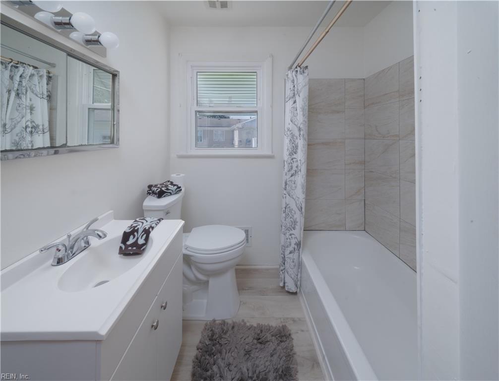 2900 Rodgers St Property Photo 12
