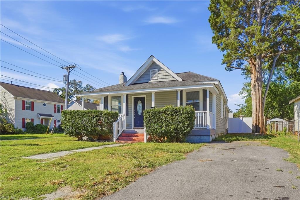 9301 Sloane St Property Photo 1
