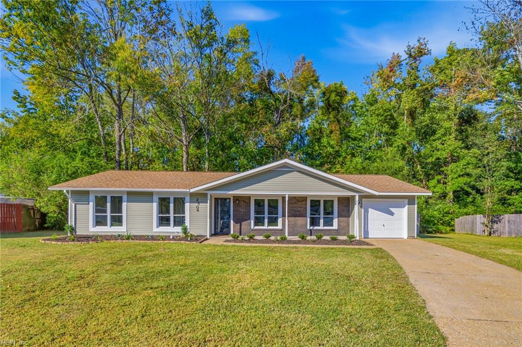 2504 Decathlon Cres Property Photo 1