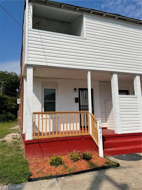 1811 Okeefe St ST Property Photo 1