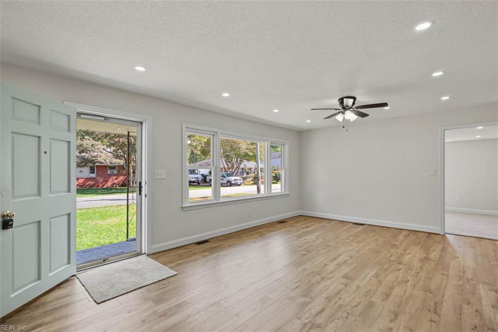 45 Salem St Property Photo 11