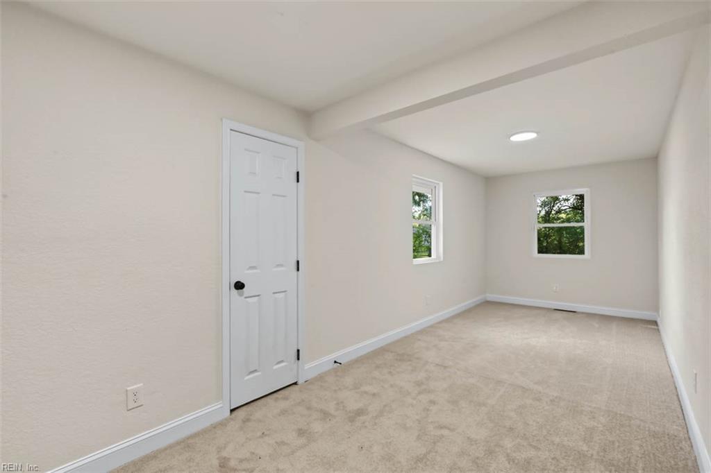45 Salem St Property Photo 30