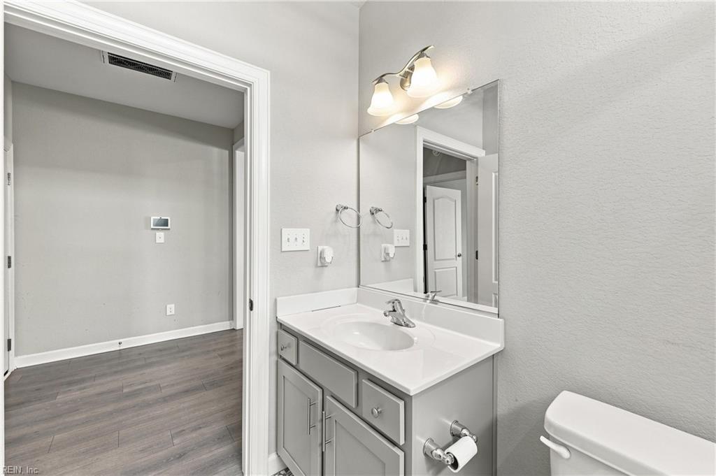 124 Gables Pl Property Photo 30