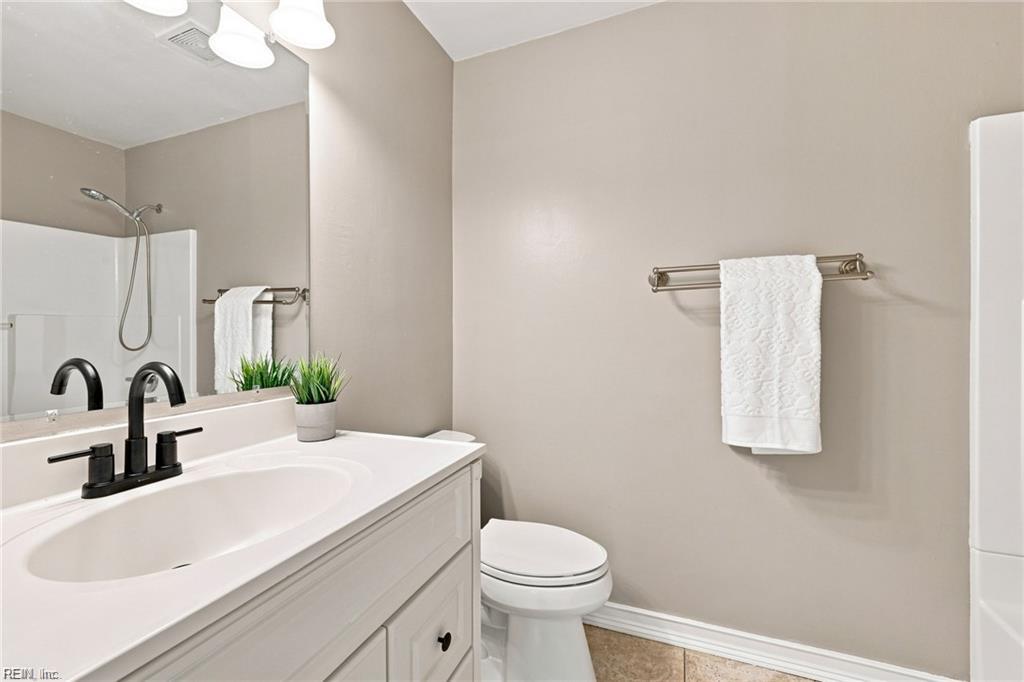 401 Moorland Dr Property Photo 22