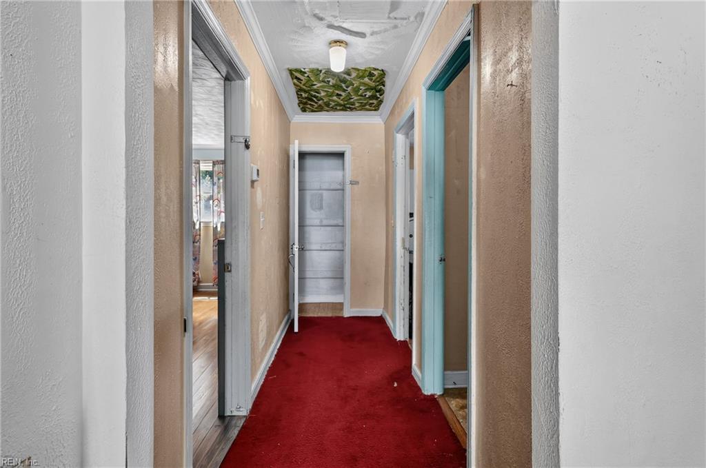 750 31 St Property Photo 17
