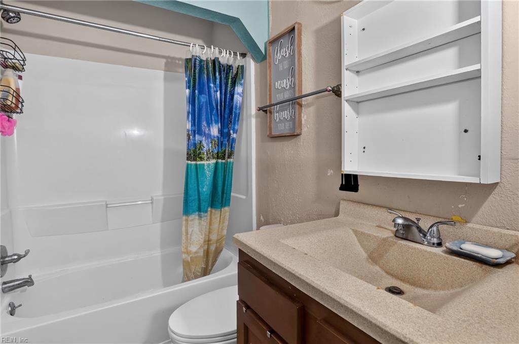 750 31 St Property Photo 20