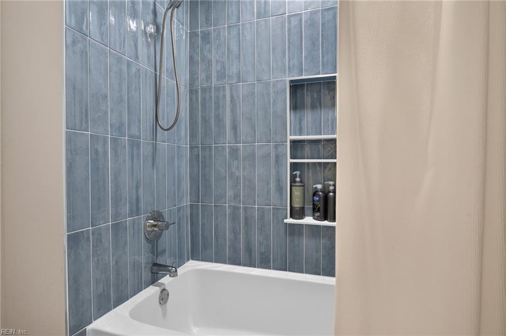 2420 Blue Castle Ln Property Photo 37