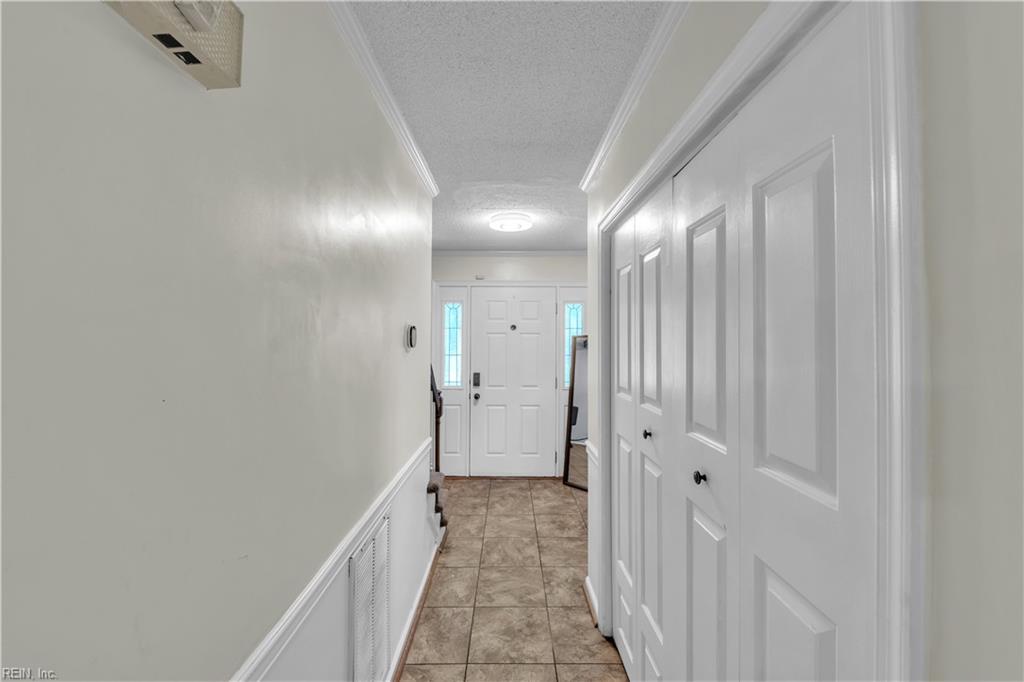 5875 Percheron Ln Property Photo 8
