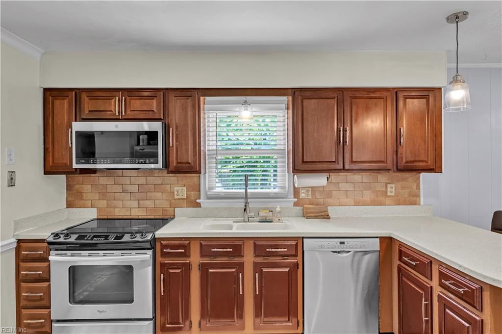 5875 Percheron Ln Property Photo 16