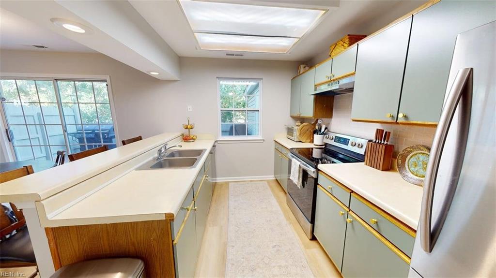 4407 Segovia Ct Property Photo 24