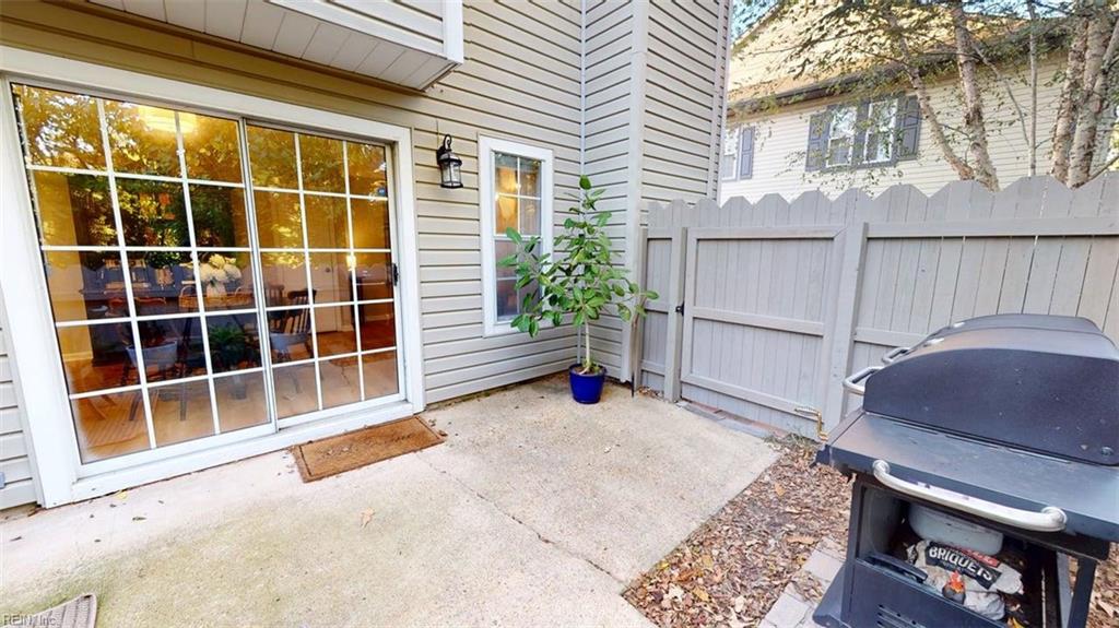 4407 Segovia Ct Property Photo 44