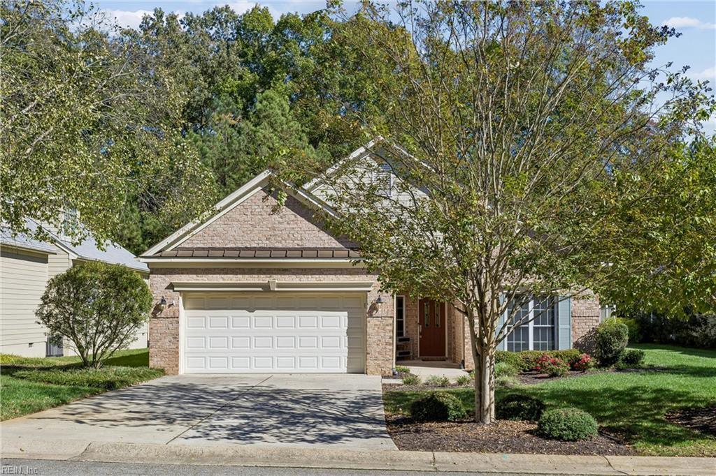 5697 Villa Green Dr Property Photo 1